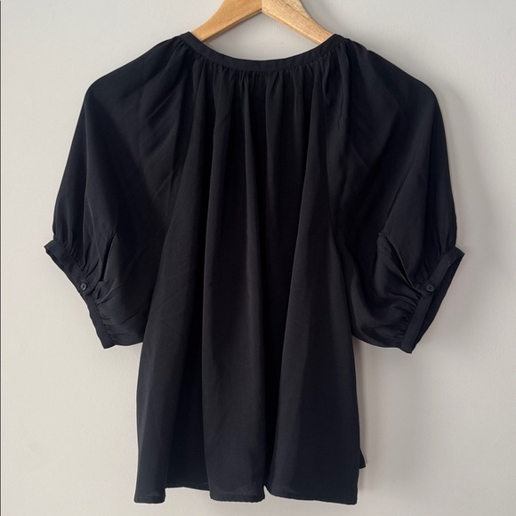 Button-Up Blouse - Picture 7 of 9